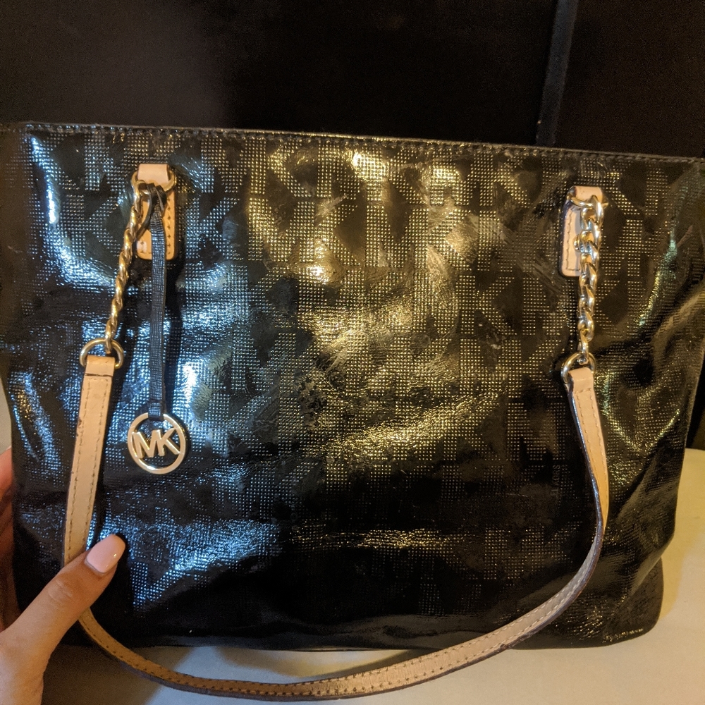 Black MK purse